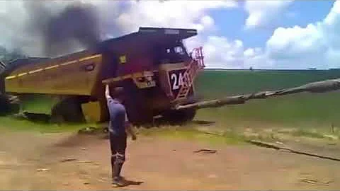 Titanic Machines: Liebherr, BelAZ, Komatsu and Cat. Машины-титаны: Либхерр, БЕЛАЗ, Комацу и Кат 2018