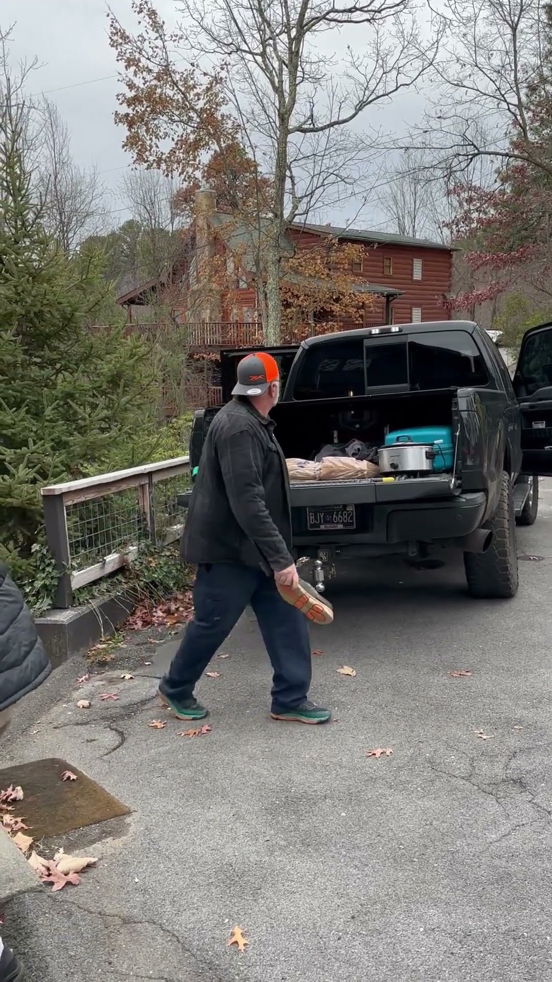 Bear Snags Drink from Pickup Truck || ViralHog