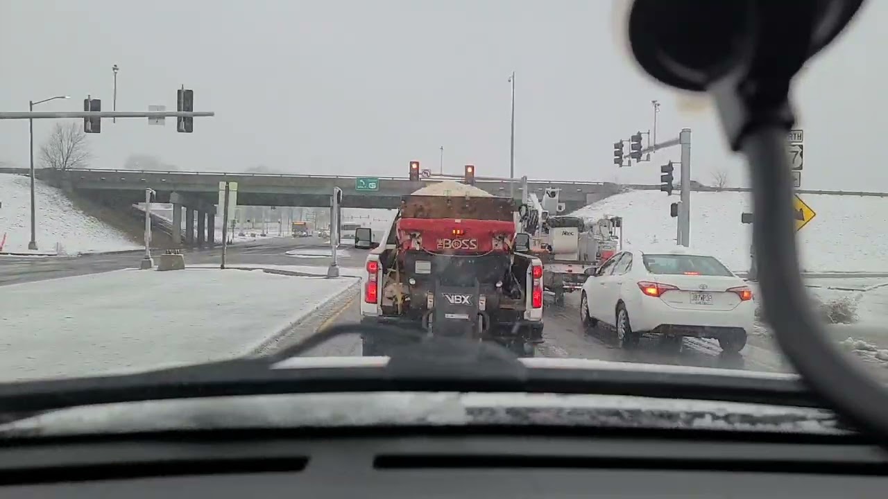 Road Conditions 1/25/23 Creve Coeur to St Ann and back