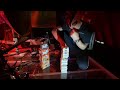 TOOL frontman plays jenga on stage during long solo / Фронтмен TOOL играет в дженгу на сцене