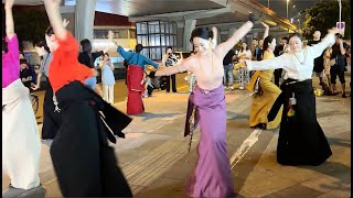 Beautiful Tibetan  dance