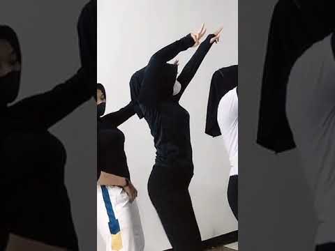 jilbab goyang hot viral | tiktok | bigo | mango #tiktok #jilbabgununggede #tiktokviral