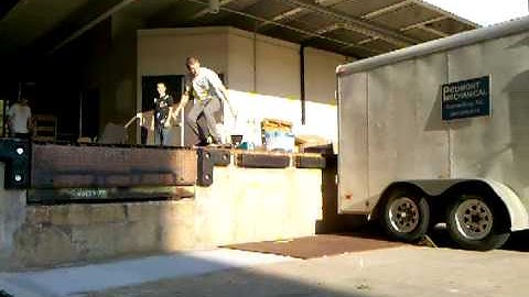 Clean ollie down a loading dock with gap