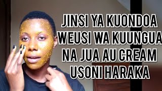 U ozining mushukini uning qozi va cumsiga surtadi. U ozining mushukini uning qozi va cumsiga surtadi.