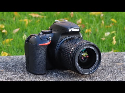 【美品】Nikon D3500 18-55VR Nikon D3500 DSLR with AF-P DX Nikkor 18-55mm f/3.5-5.6G VR