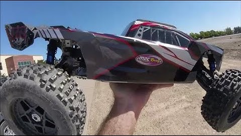 TRAXXAS SLEDGE XL 1/7 "JACKHAMMR" vs ARRMA  KRATON XL