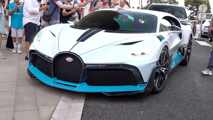 Supercar spotting in Puerto Banus: Bugatti Divo, Ferrari SF90