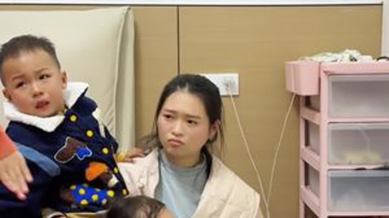 记录90后全职妈妈一拖三的真实生活，每天都在给孩子们评理 #喜爱度激励计划