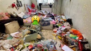 🤮THIS GIRL'S ROOM IS LIKE HELL! THE HOUSE SMELLS SO BAD THAT IT'S ALMOST HARD TO BREATHE！#CLEANING