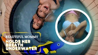 Underwater Breath Hold 💦 Beautiful Mommy HOLDs Her Breath Underwater Fun Pool Time