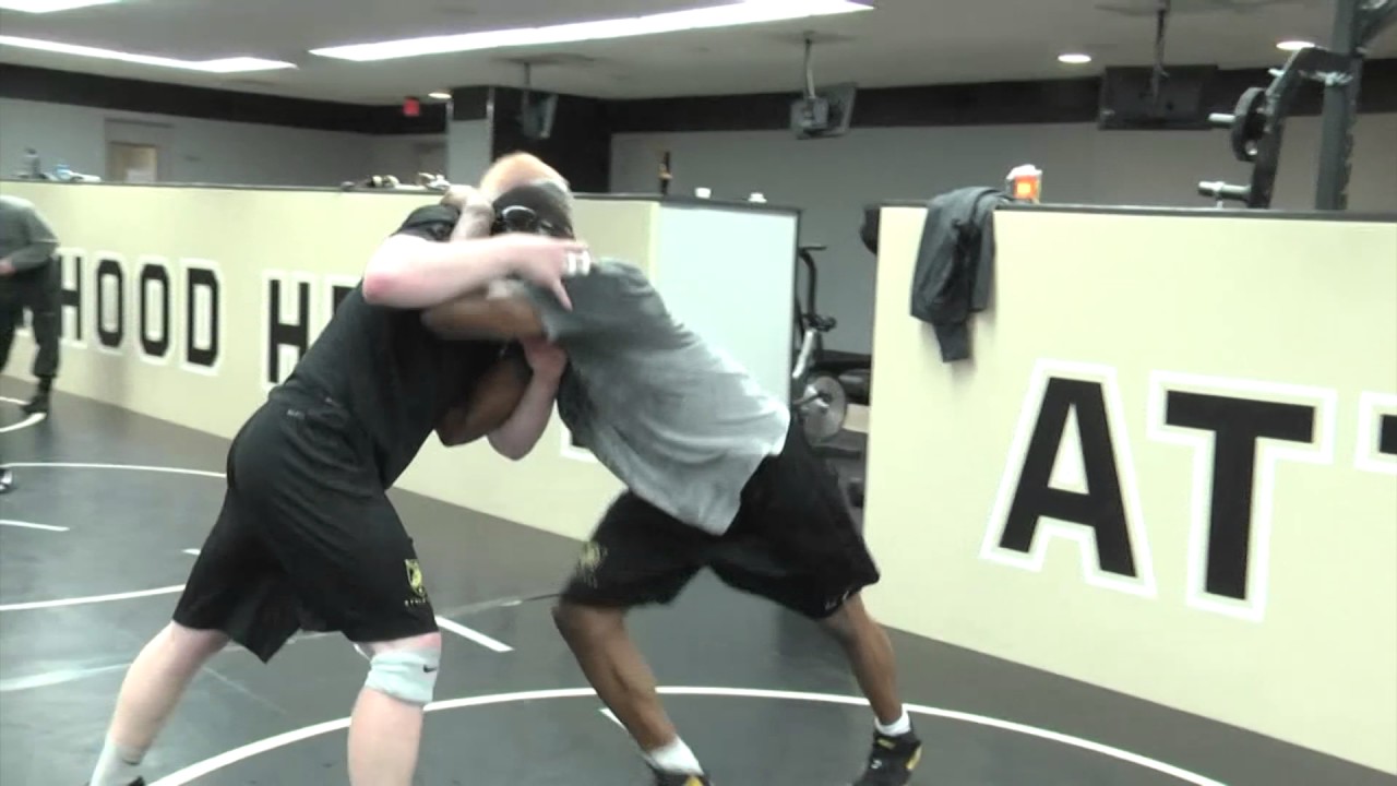 At Practice: Army Wrestling - YouTube