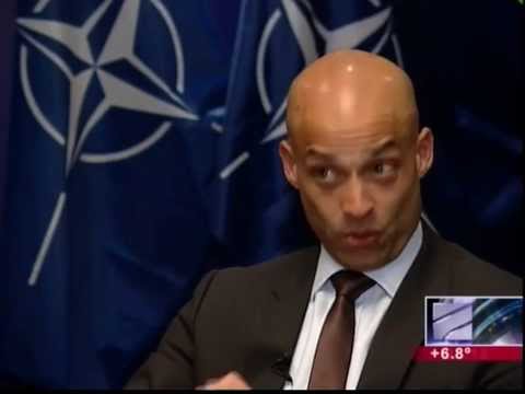 ჯეიმს აპატურაი