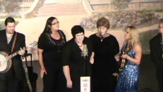 Gospel Medley with Rhonda Vincent 10-15-10.mpg chords