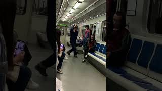 Человек паук напал на пассажира в метро Спб