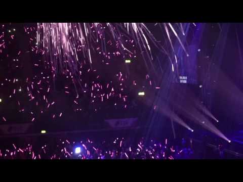 《明明就》——地表最强周杰伦伦敦演唱会2017.03.17