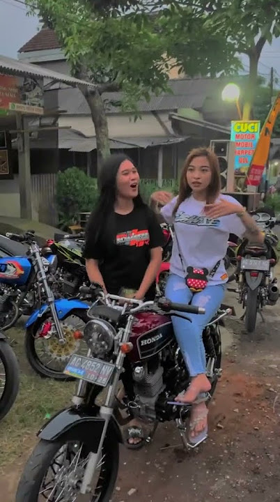 STORY VIDIO CINEMATIC MOTOR HONDA CB CEWEK CANTIK #ayang #harusnyaaku