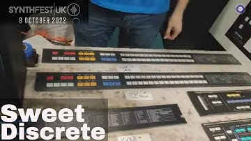 Synthfest UK 22: Sweet Discrete Can Pimp Your Vinyl Panels