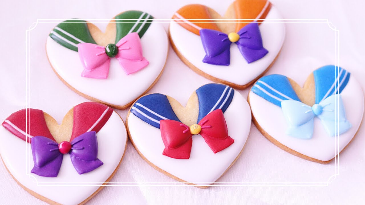 ダイソーの型でセーラームーン R クッキー Sailor Moon R Cookies Youtube