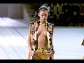 GIVENCHY Spring 2000 Paris - Fashion Channel