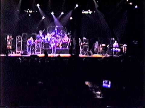 Grateful Dead 89 04 06 masterpiece donas