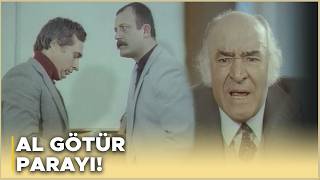 Çalsın Sazlar Türk Filmi Mahmut, Kasayı Boşaltıyor