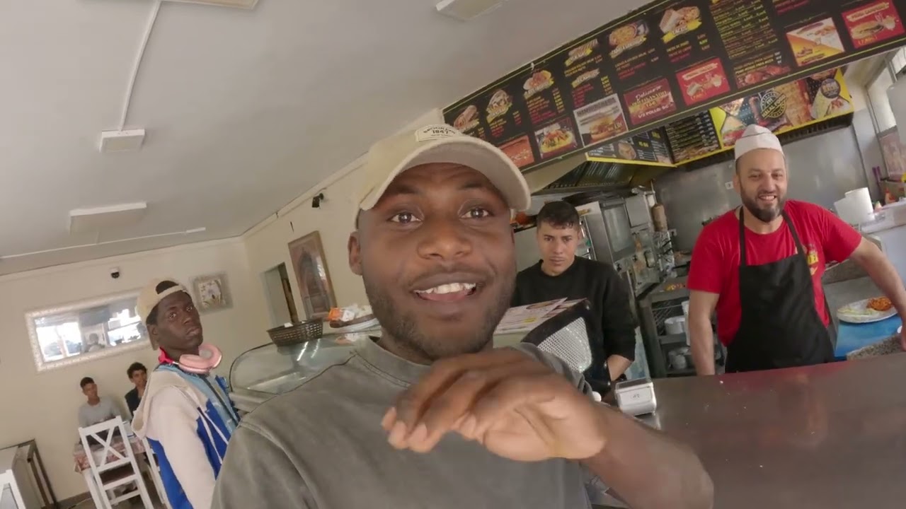 جولة في كامل اشبيلية بالاسكوتر🇪🇸😱😱👇وتعرفت عليهم