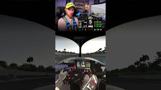 Bataille en piste, il me brake test ? 😬 #simracing #iracing