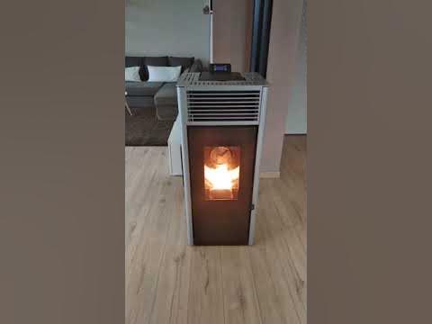 Poêle à Granulés Etanche EMAFLAM ALBA 12 kW Blanc sur Poêle à bois Maison