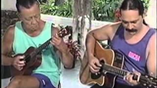 Hi'ilawe (Peter Moon ukulele) chords