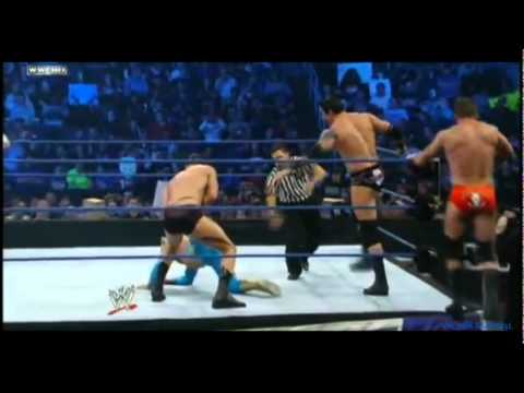 WWE Smackdown  Sin Cara 6/17/11 Renato Ruiz (Avern...