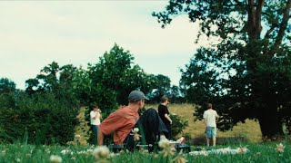 i'm not a really good dj but the cows enjoyed it (Jamie xx, ATRIP, Barry Can't Swim)
