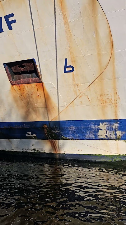 Ferry Needing A Bit Of Paint 🛳