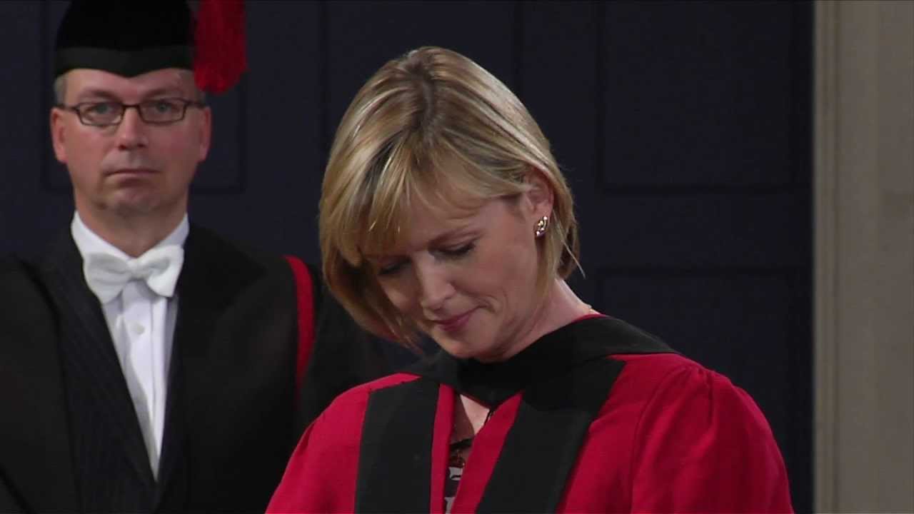 Julie Etchingham - Honorary Degree - University of Leicester