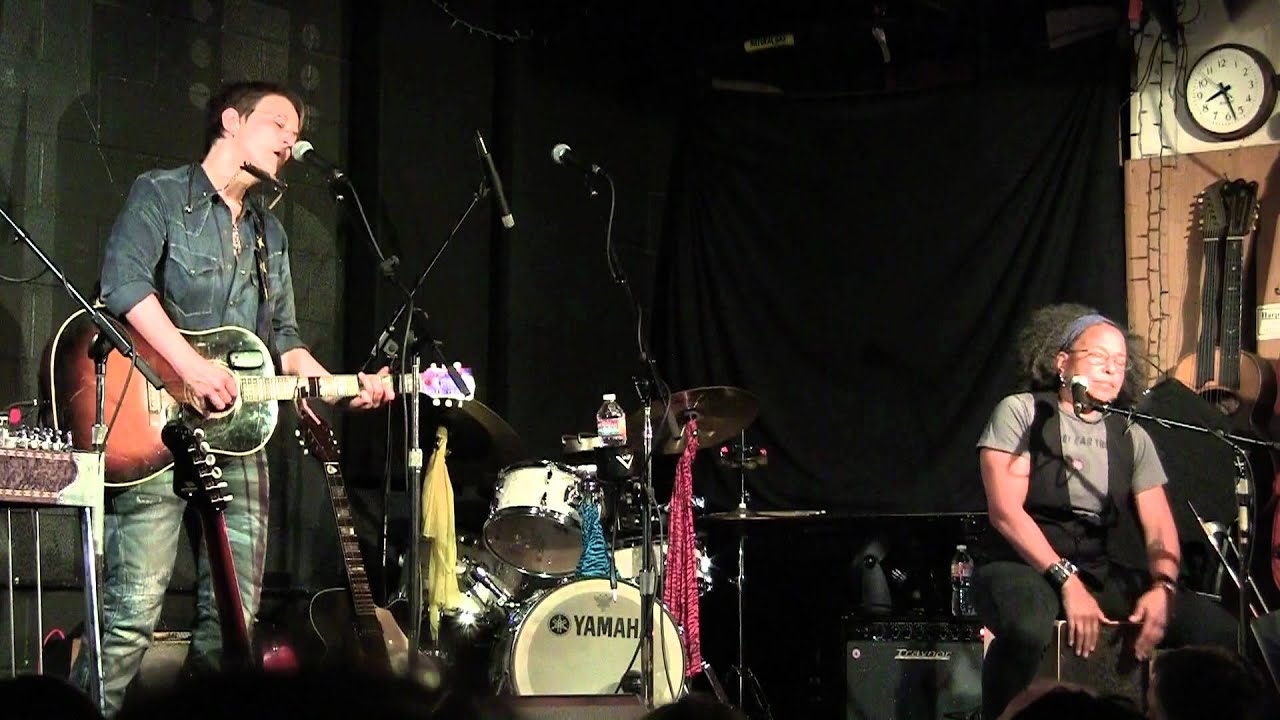 Mary Gauthier - Mercy Now - Live at McCabe's