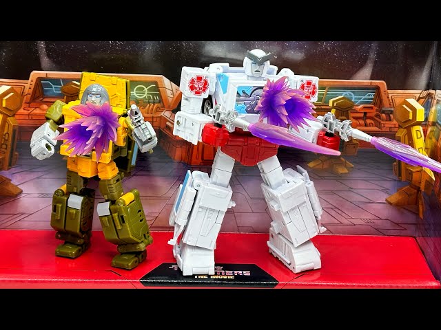 Transformers:Studio Series 86-27 & 28 Brawn & Ratchet Battle