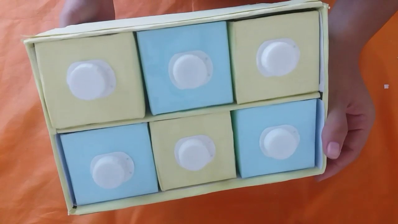 Gaveteiro com caixa de leite