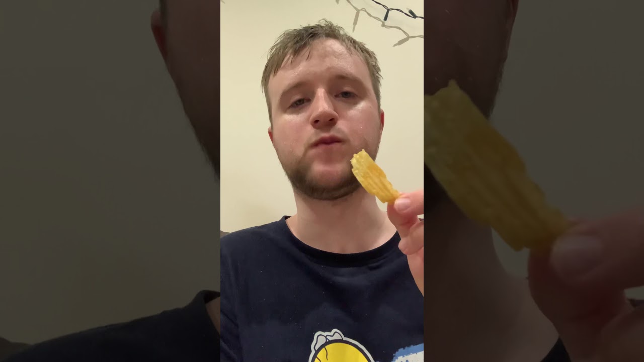 Walkers Max Crisps KFC Flavour Review