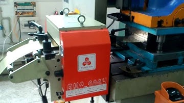 NC SERVO FEEDER MACHINE RNC-200H