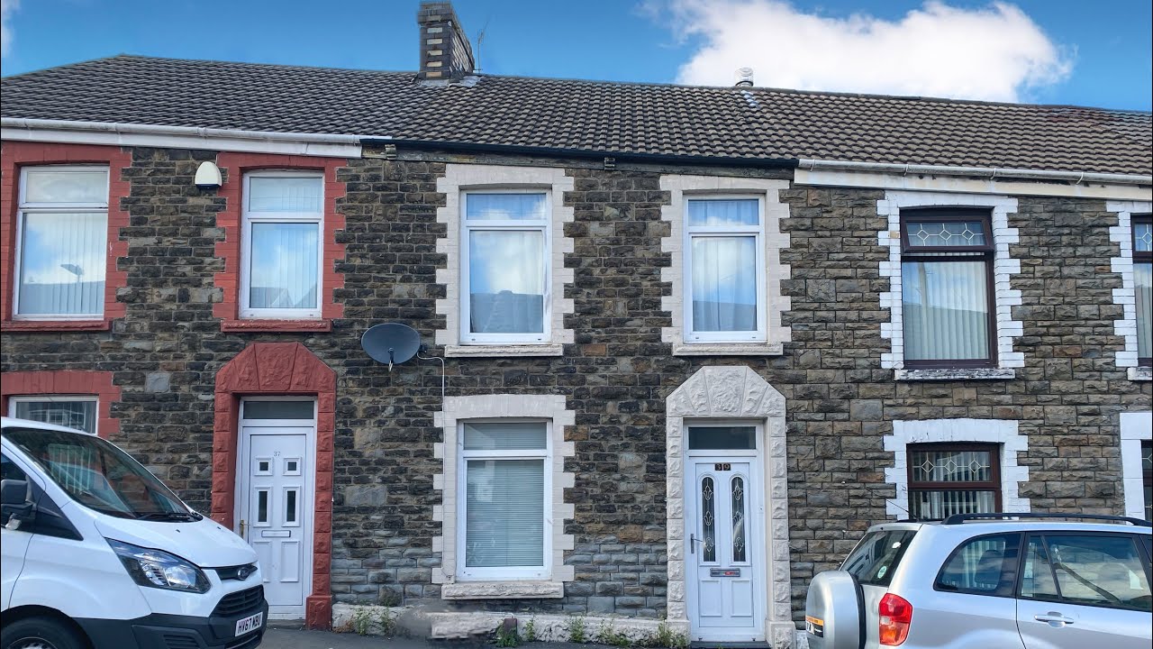 Astleys Swansea - Plough Road, Landore