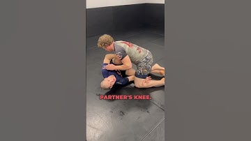 Leg lock entry from half guard #bjj #jiujitsu