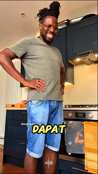 HE CAN SEE SOMETHING