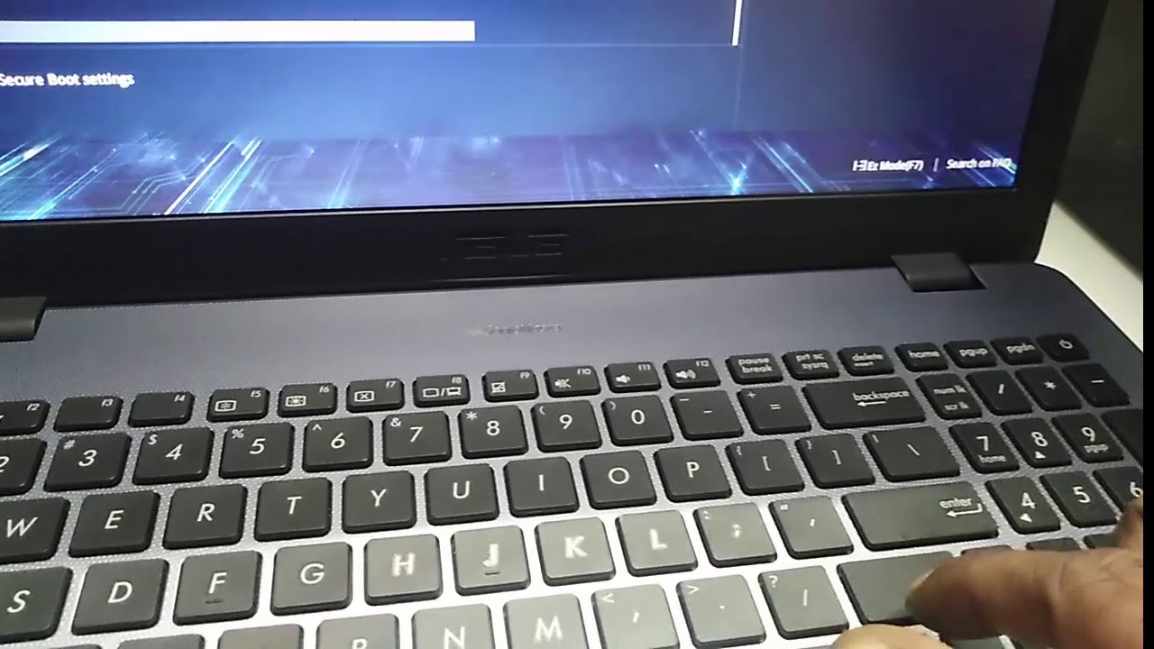 modrá velryba odkaz šek asus x540s boot from usb Zbavit iluzí