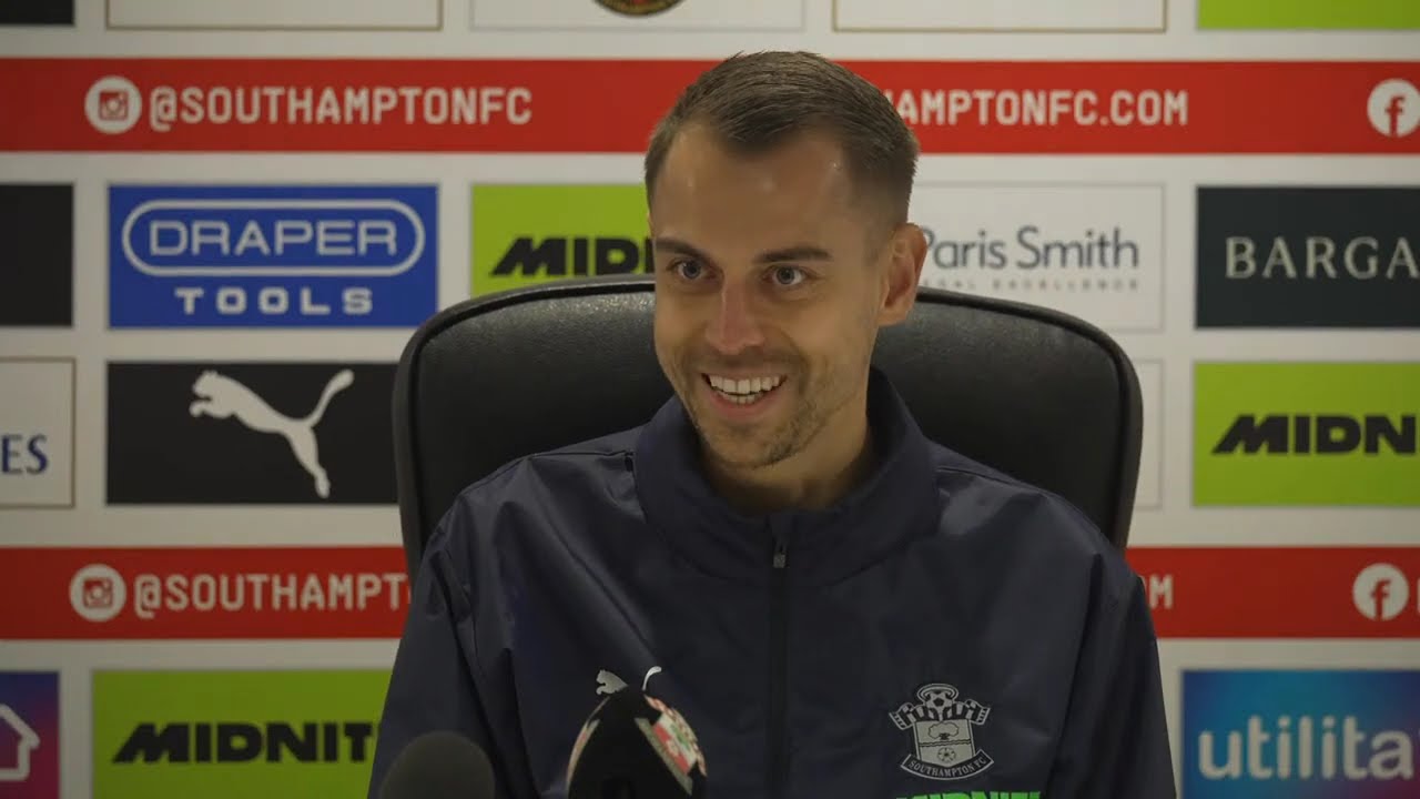 Press Conference Live: Eckert on Sheffield Wednesday