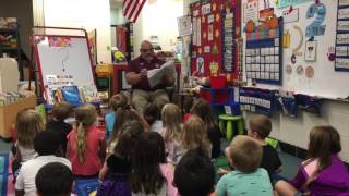 Reading "The book with no pictures" to our KDG screenshot 3