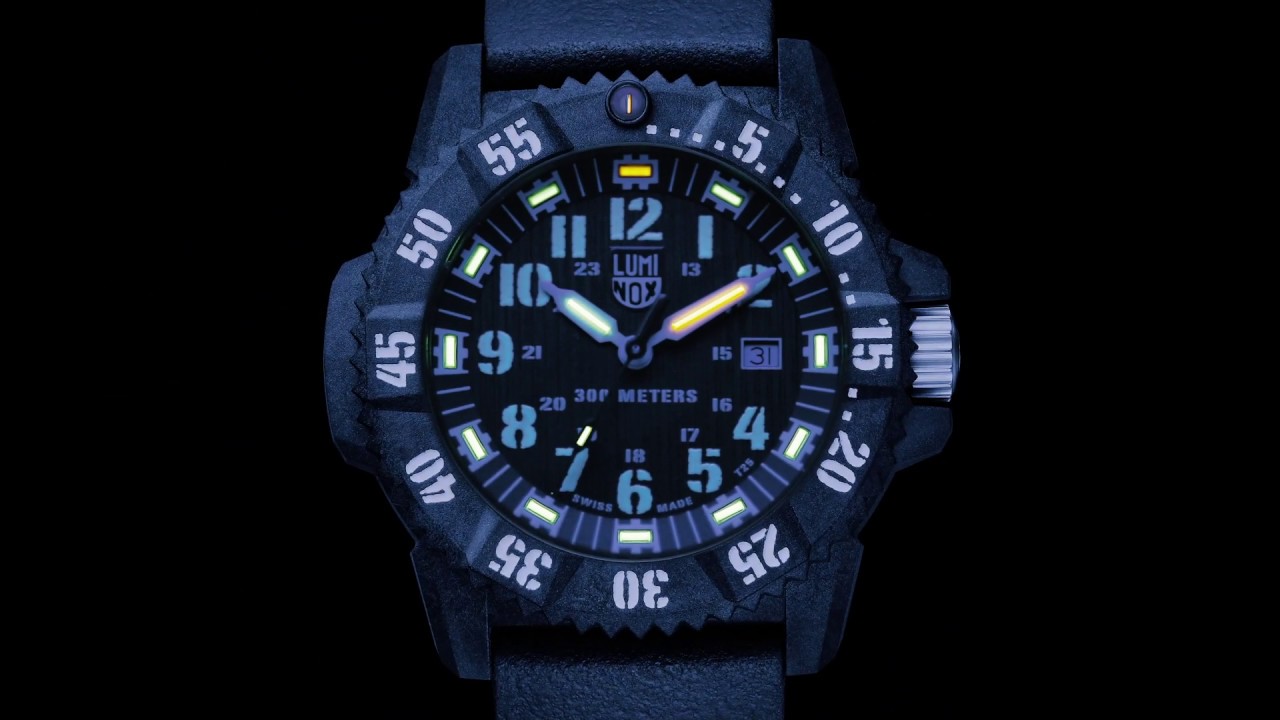 Luminox LLT 雷明時專利氚氣夜光技術 - YouTube