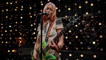 Thumbnail of Wet Leg - catch these fists (Live on KEXP)