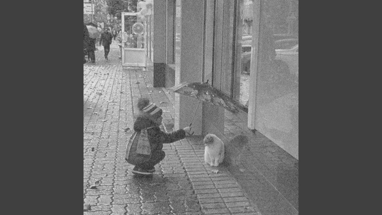 Guarda Outro su YouTube Guarda Outro su YouTube