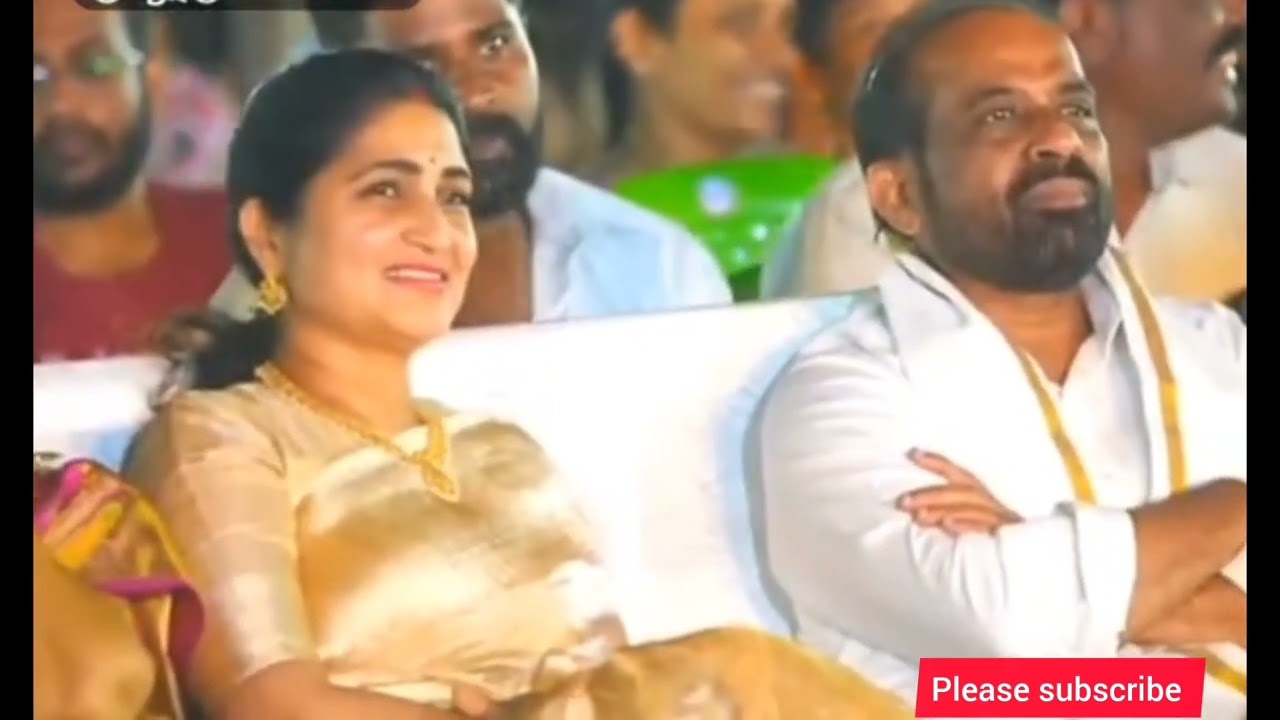 Tholubommalata was performed at Dharmavaram Sankranti celebrations 🪁🪁