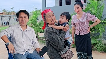 Kuv niam zoo siab heev yuav tau rov mus tsev