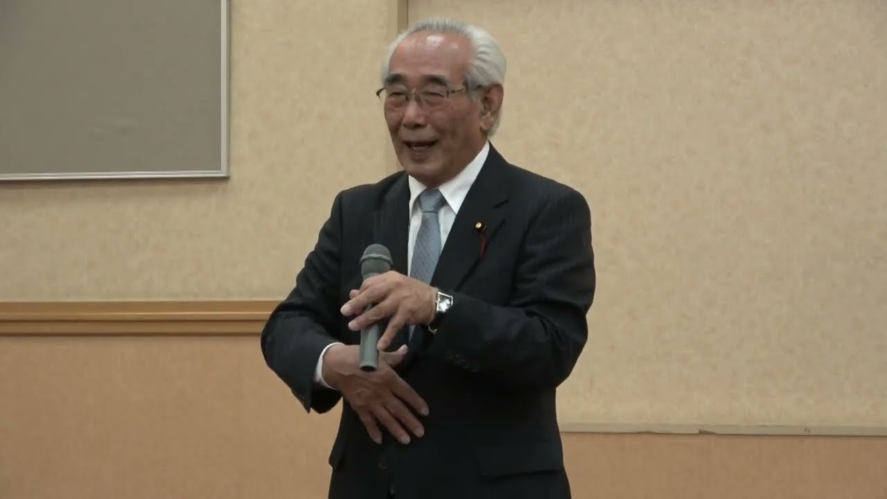 吟詠で最も大事な要点　①腹式呼吸  ②口腔空間を広く響きのある発声 ③横隔膜を張る